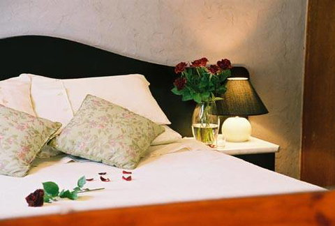 Australian Homestead - Accommodation QLD 2