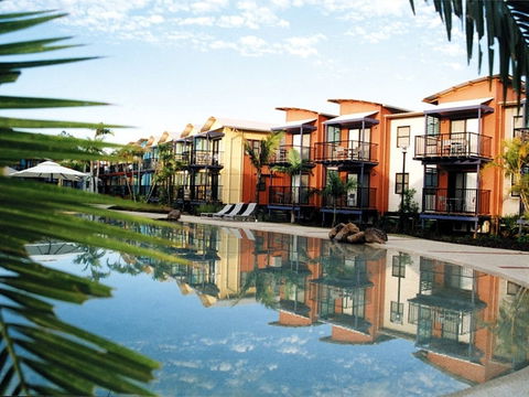 Australis Noosa Lakes - Accommodation QLD 1