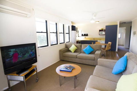 Australis Noosa Lakes - Accommodation QLD 2