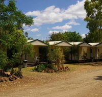 Bedrock Village Caravan Park - Accommodation QLD