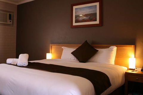 BEST WESTERN Hospitality Inns Carnarvon - Accommodation QLD 0