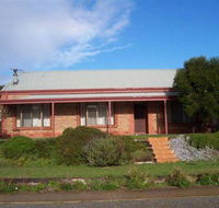 Bott's Beach Retreat - Accommodation QLD