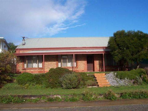 Bott's Beach Retreat - Accommodation QLD 0
