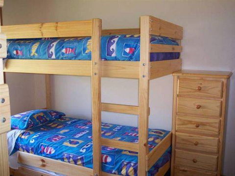 Bott's Beach Retreat - Accommodation QLD 2