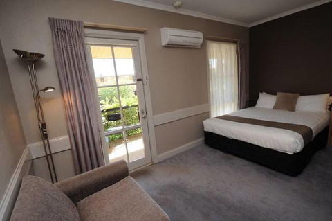 Caledonian Hotel Motel Echuca - Accommodation QLD 3