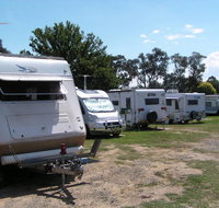 Canberra Carotel Motel  Caravan Park - Accommodation QLD