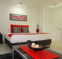 Charm City Motel - Accommodation QLD