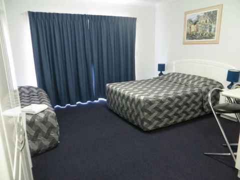 Charters Towers Heritage Lodge Motel - Accommodation QLD 5
