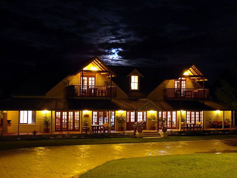 Clarence River Bed And Breakfast - Accommodation QLD 4