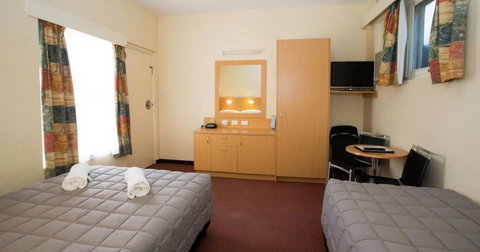Cowra Motor Inn - Accommodation QLD 6