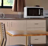Ipswich Caravan Village - Accommodation QLD