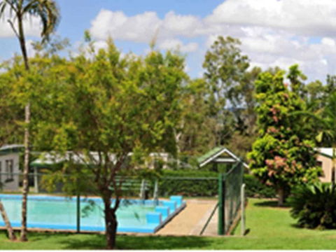 Ipswich Caravan Village - Accommodation QLD 2
