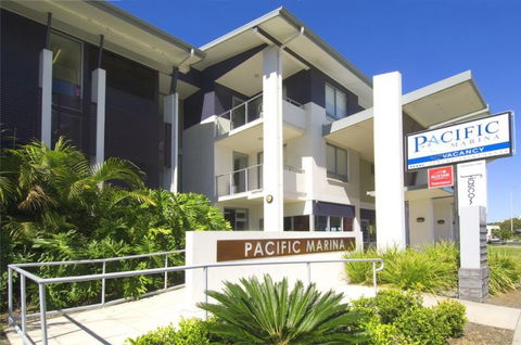Pacific Marina Apartments - Accommodation QLD 0
