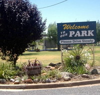 Country Club Caravan Park - Accommodation QLD