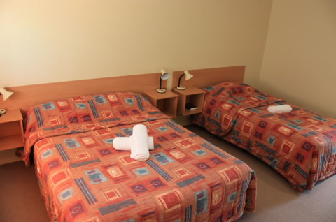 Country Roads Motor Inn - Gayndah - Accommodation QLD 7