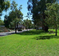 Cowra Holiday Park - Accommodation QLD
