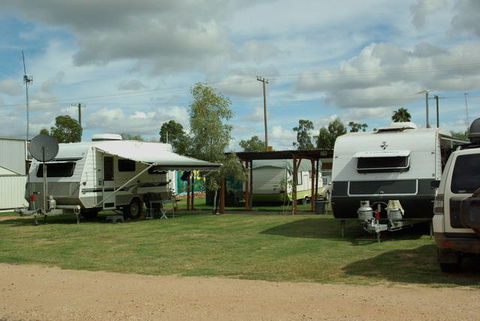 Crocodile Caravan  & Camping Park - Accommodation QLD 1