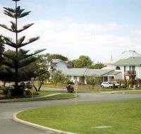 Dolphin Lodge - Accommodation QLD