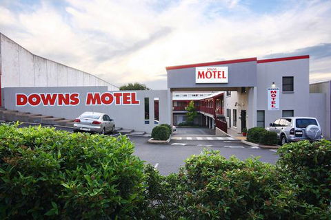 Downs Motel - Accommodation QLD 2