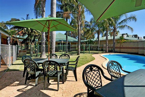 Drakesbrook Hotel - Accommodation QLD 3