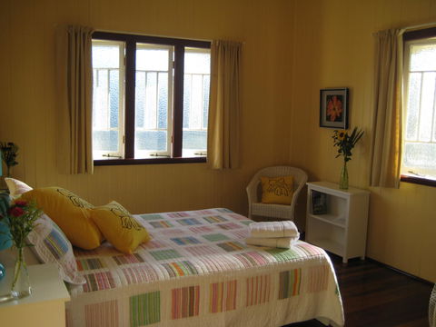 Eco Queenslander Holiday Home - Accommodation QLD 1