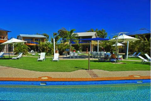 Edge On Beaches - Accommodation QLD 8