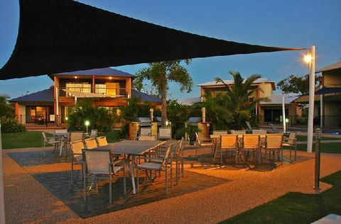 Edge On Beaches - Accommodation QLD 9