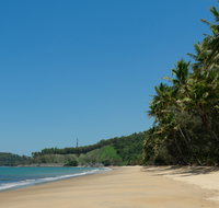 Ellis Beach Oceanfront Bungalows  Caravan Pk - Accommodation QLD