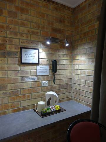 Gin Gin Central Motel - Accommodation QLD 4