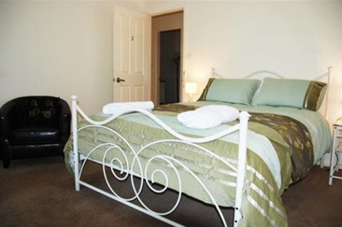 Gloucester On Avon Bed And Breakfast - Accommodation QLD 1