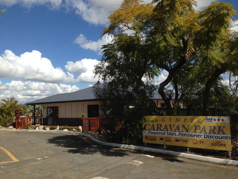 Gympie Caravan Park - Queens Park - Accommodation QLD 5