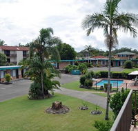 Haven Waters Motel and Apartments - Accommodation QLD