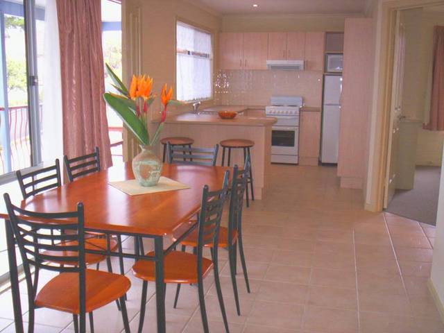 Eden NSW Accommodation QLD