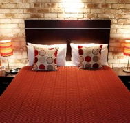 Highlander Motor Inn  Apartments - Accommodation QLD