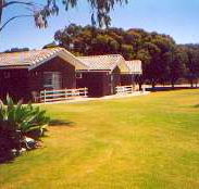 Highview Holiday Village Caravan Park - Accommodation QLD