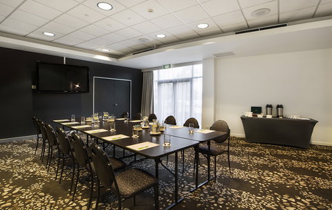 Holiday Inn Melbourne Airport - Accommodation QLD 3