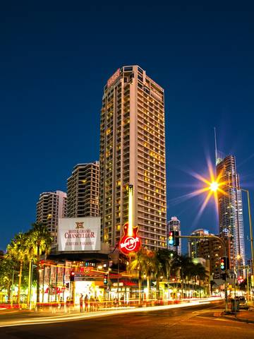 Hotel Grand Chancellor Surfers Paradise - Accommodation QLD 1