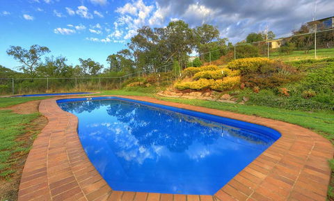 Inland Waters Holiday Park Mookerawa Waters - Accommodation QLD 3