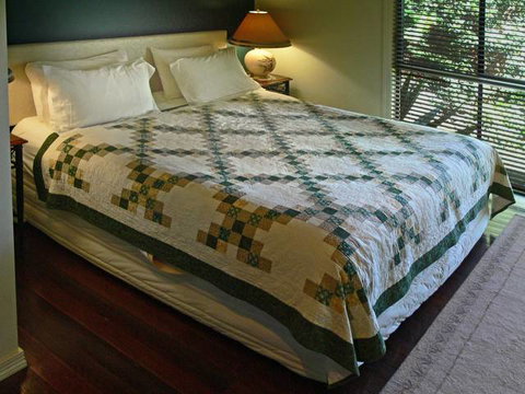 Kallora Escape Bed & Breakfast - Accommodation QLD 4