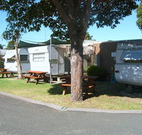 Lakes Haven Caravan Park - Accommodation QLD