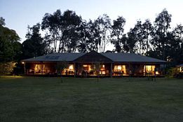 Lazy River Boutique Bed And Breakfast - Accommodation QLD 2