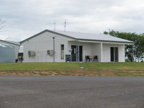 Mingo Crossing Caravan & Recreation Area - Accommodation QLD 2