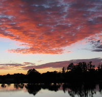 Moon River Motor Inn - Accommodation QLD