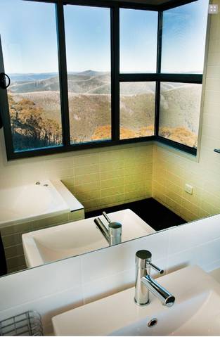 Mountain Dreaming Apartments - Accommodation QLD 3