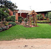 Mulanah Gardens BB Cottages/Wedding Venue - Accommodation QLD