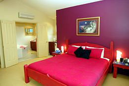 Nelson Bay Getaway - Accommodation QLD 4