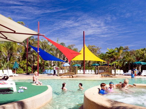 NRMA Ocean Beach Holiday Park - Accommodation QLD 0