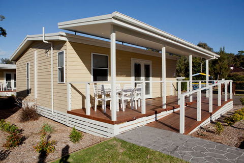 NRMA Ocean Beach Holiday Park - Accommodation QLD 3