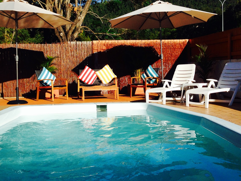 Paradise Court Holiday Units - Accommodation QLD 0