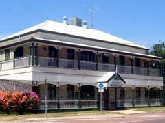Park Hotel Motel - Accommodation QLD 0